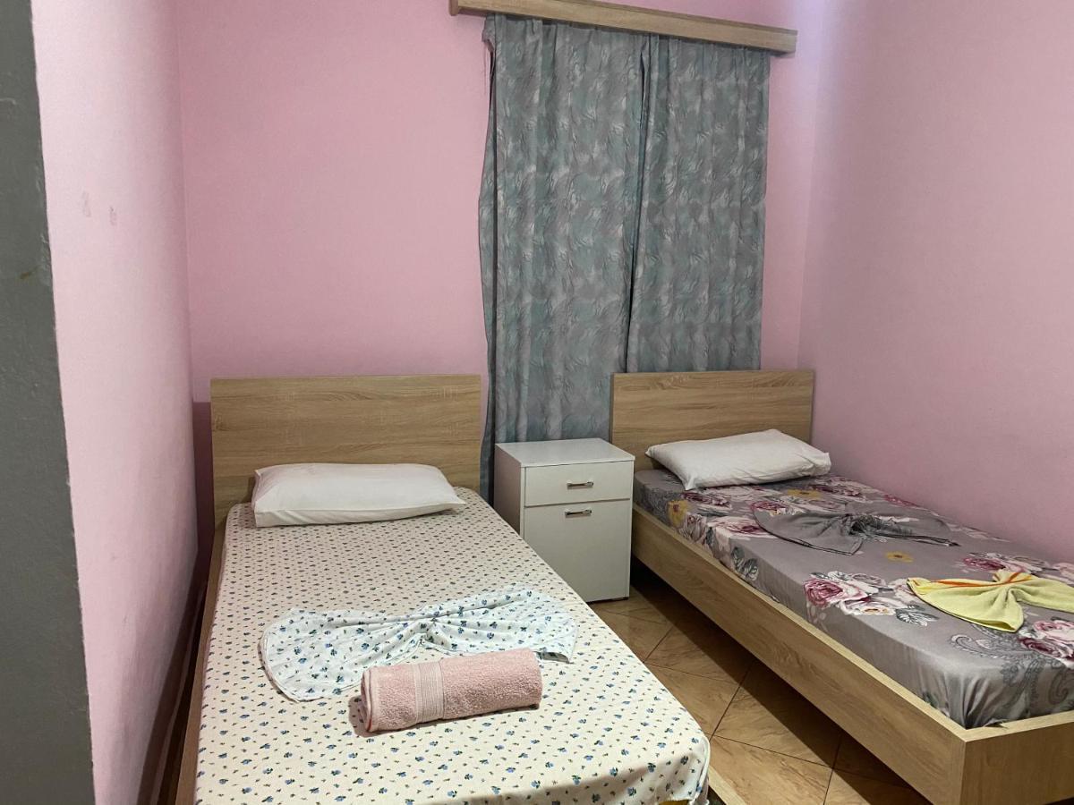 Guesthouse Sense Tirana Eksteriør billede