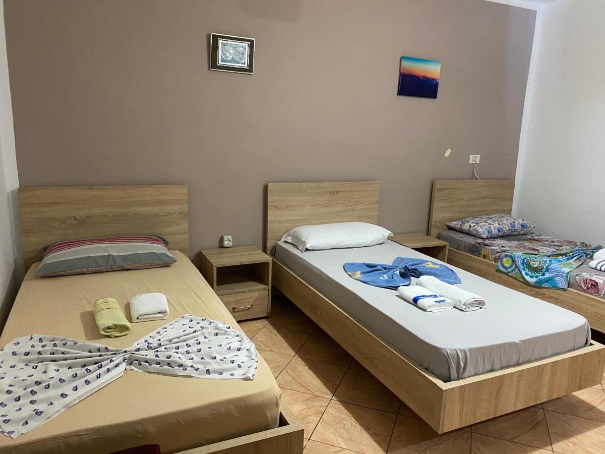 Guesthouse Sense Tirana Eksteriør billede