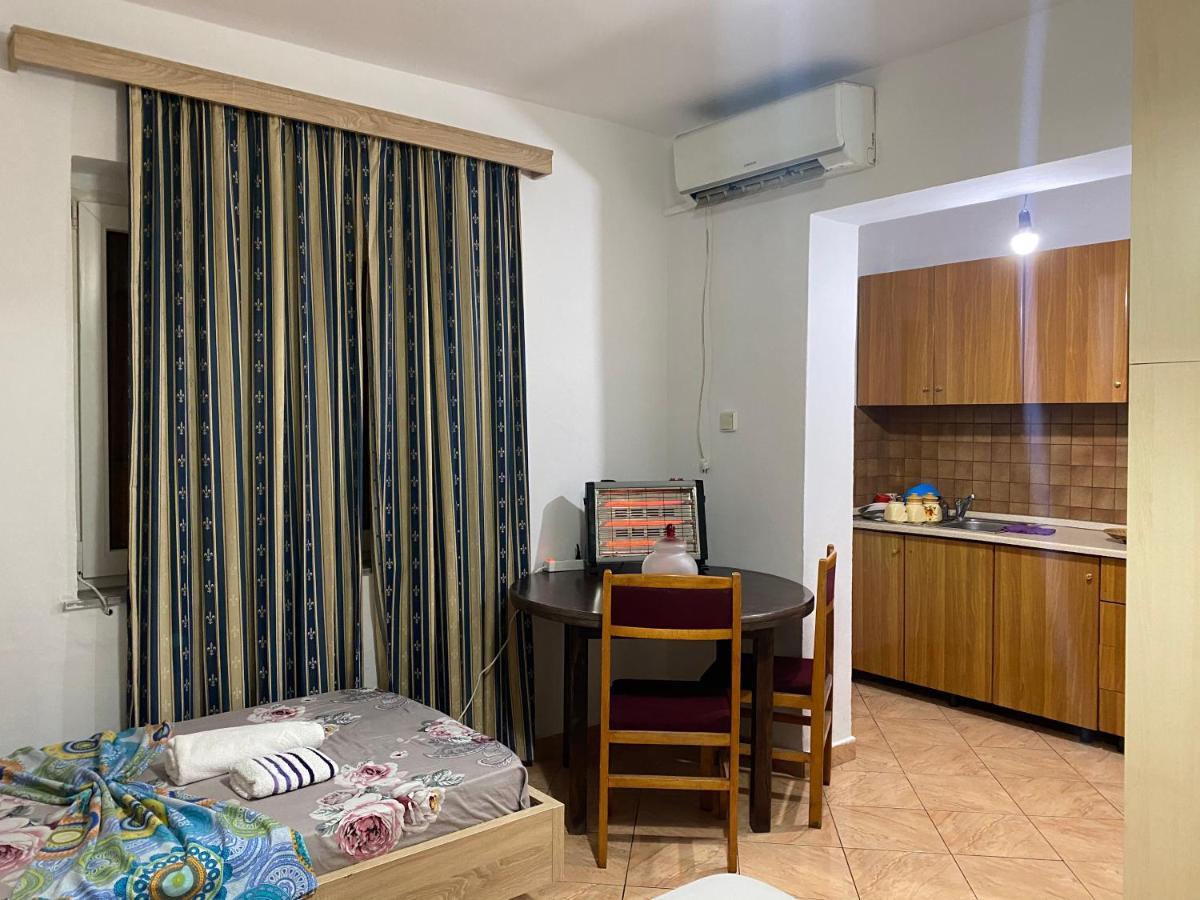 Guesthouse Sense Tirana Eksteriør billede
