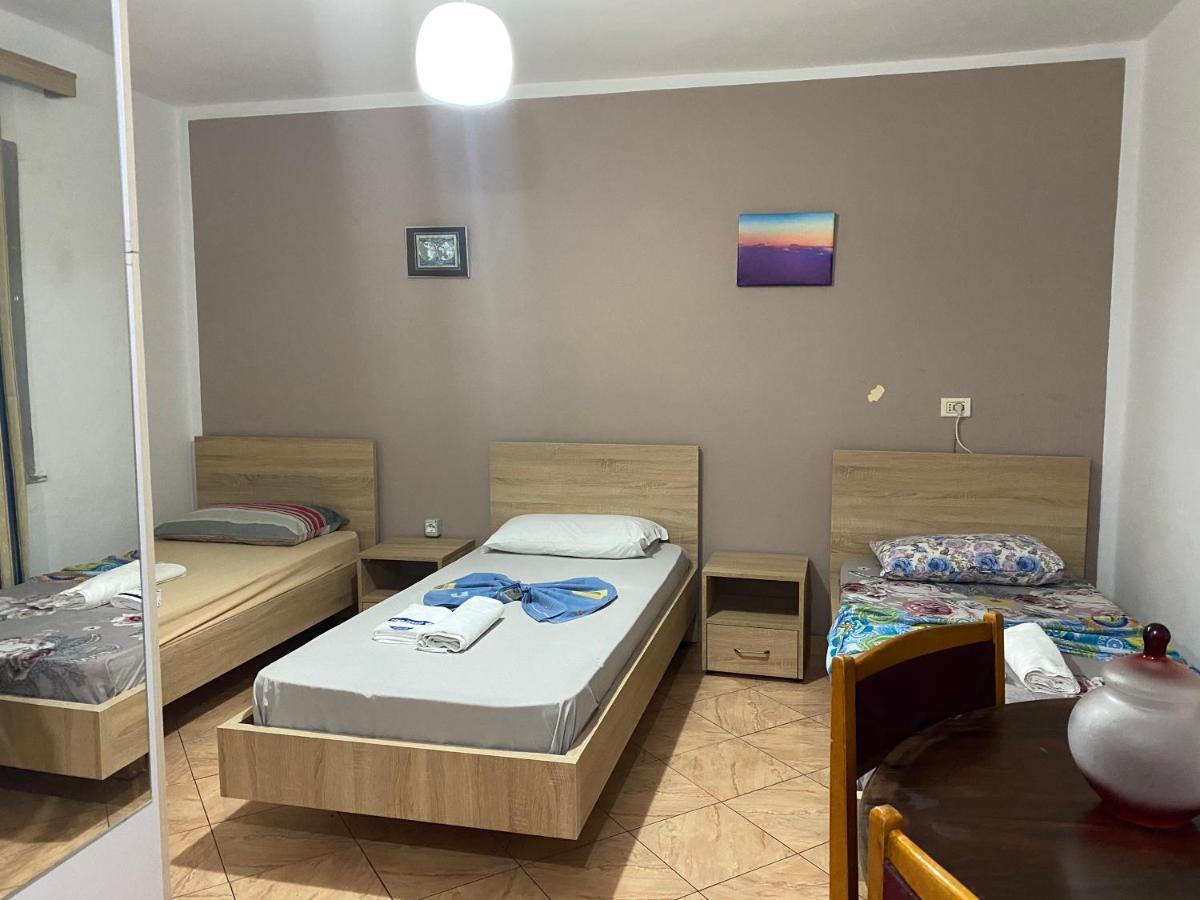Guesthouse Sense Tirana Eksteriør billede