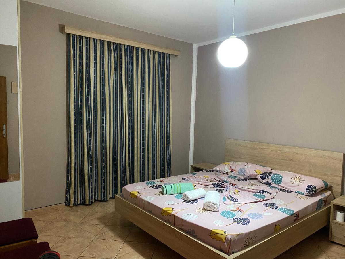 Guesthouse Sense Tirana Eksteriør billede